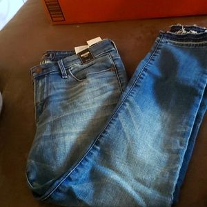 Abercrombie kids light wash jeans size 27